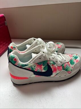 Nike White Floral Print Sneakers with Navy Swoosh and Pink Accents